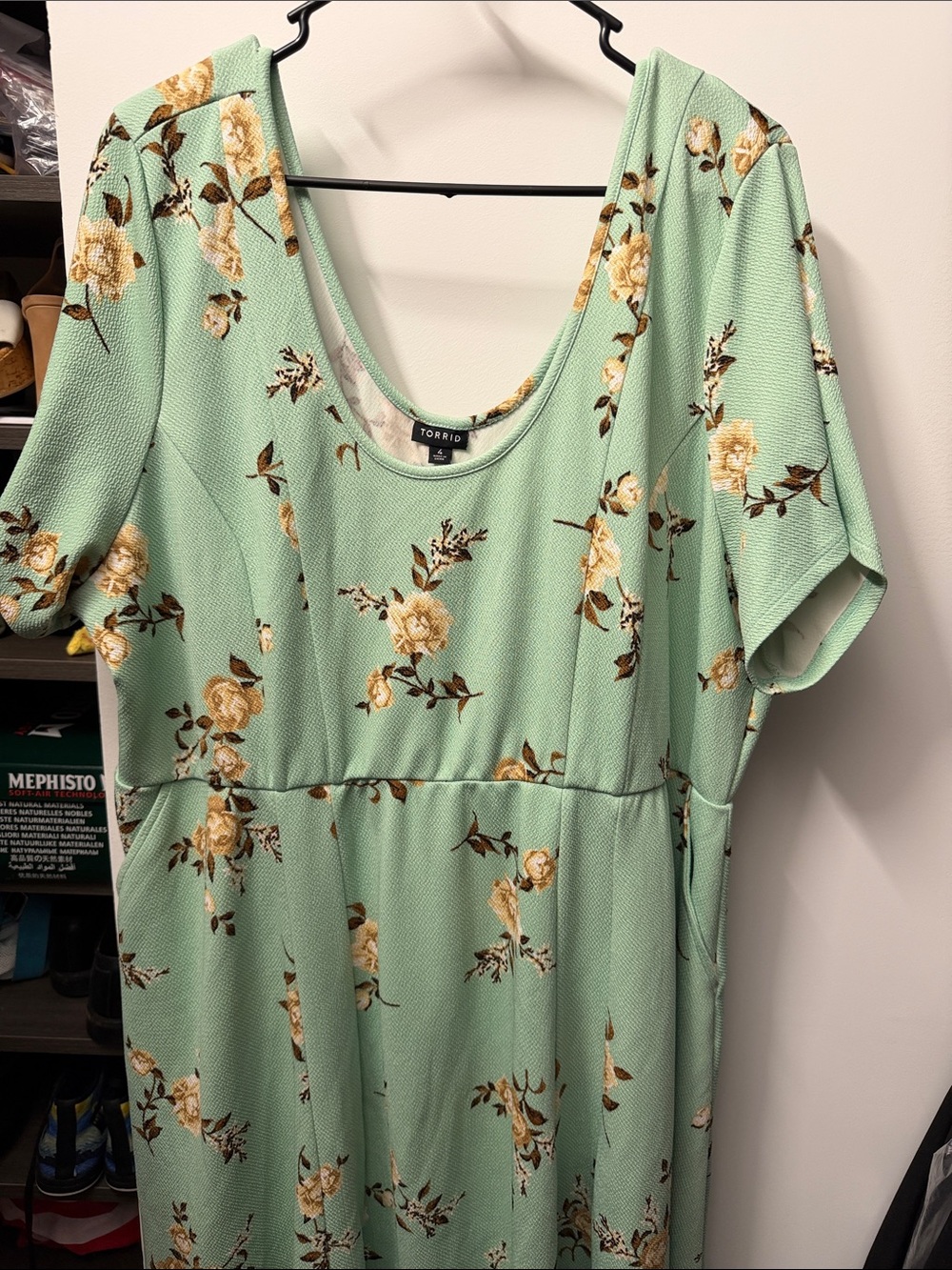 torrid Mint Green Floral Scoop-Neck Midi Dress